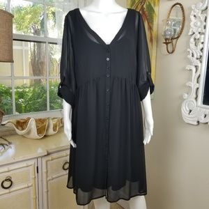 Torrid black chiffon tab sleeve button dress. Size 1.